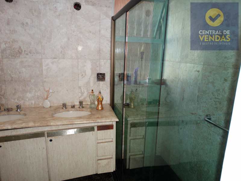 Apartamento à venda com 4 quartos, 280m² - Foto 7