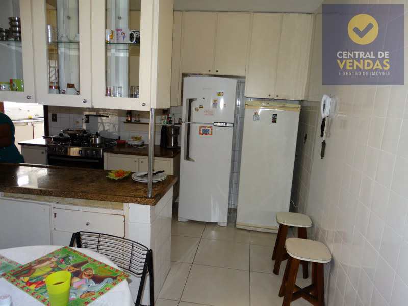 Apartamento à venda com 4 quartos, 280m² - Foto 13