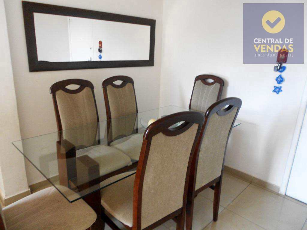 Apartamento à venda com 3 quartos, 96m² - Foto 2