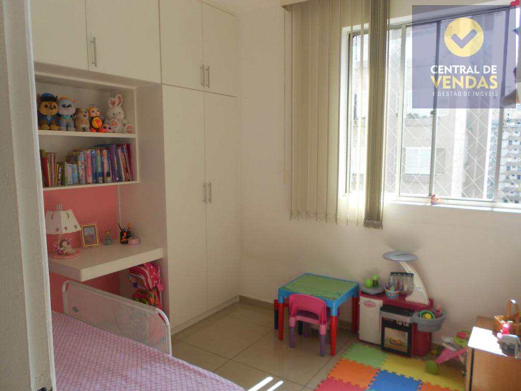 Apartamento à venda com 3 quartos, 96m² - Foto 5