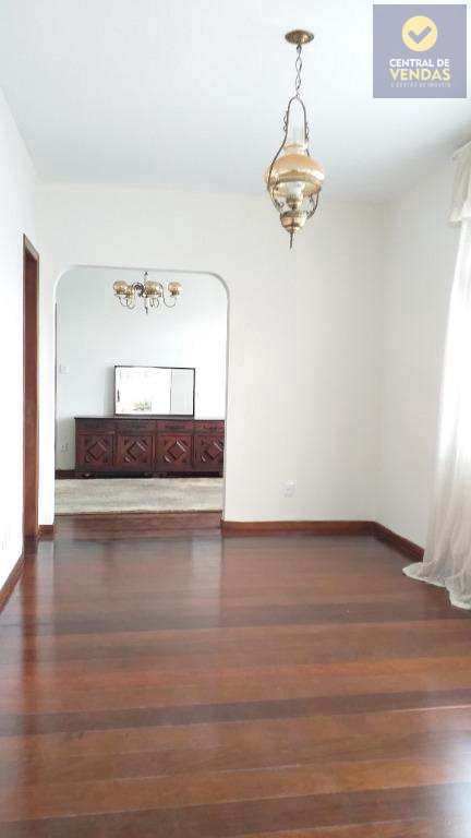 Apartamento à venda com 4 quartos, 187m² - Foto 4