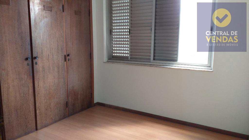 Apartamento à venda com 4 quartos, 187m² - Foto 10