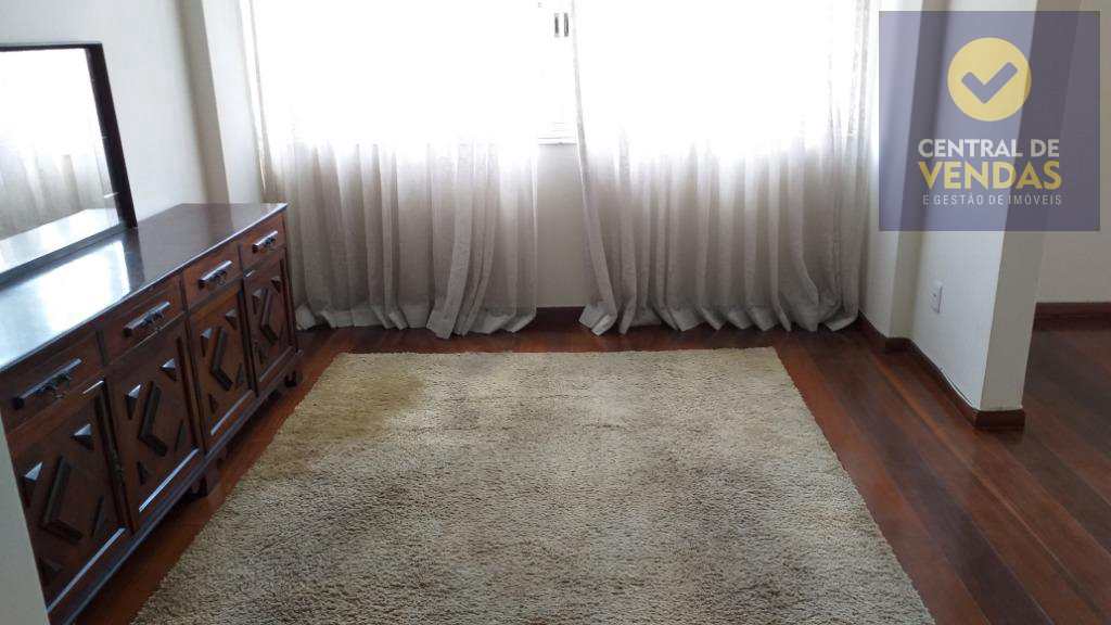 Apartamento à venda com 4 quartos, 187m² - Foto 6