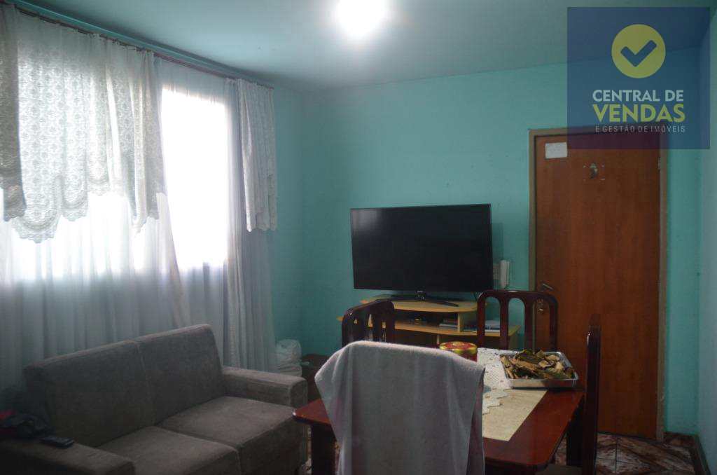 Apartamento à venda com 2 quartos, 60m² - Foto 7