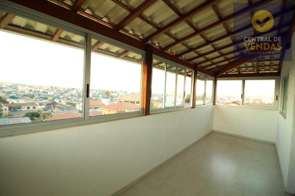 Casa à venda com 4 quartos, 360m² - Foto 42