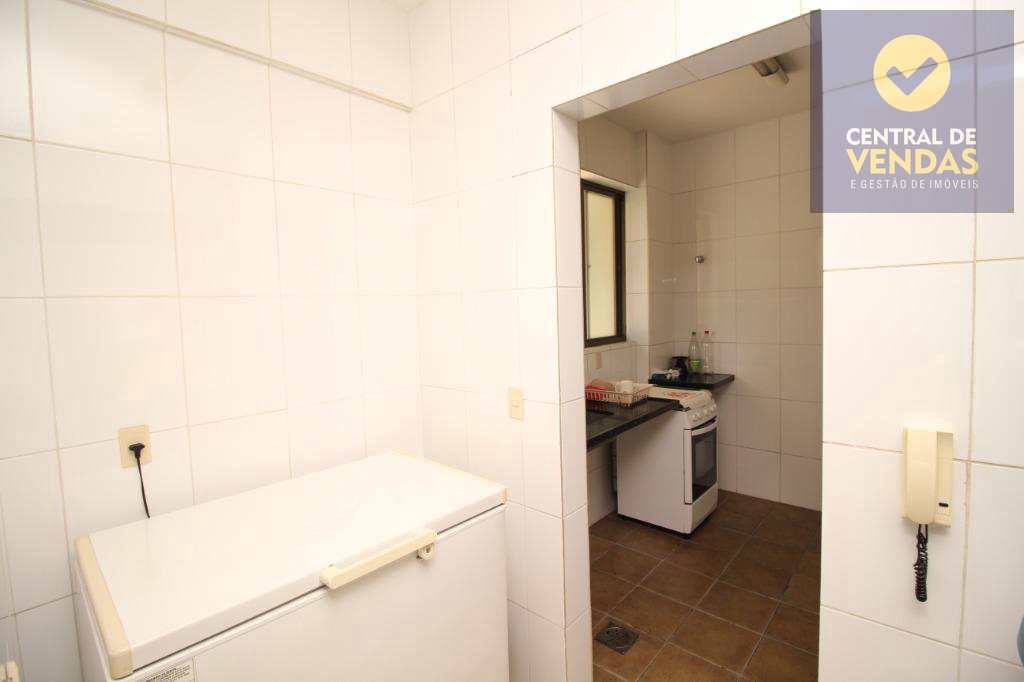 Apartamento à venda com 2 quartos, 70m² - Foto 21