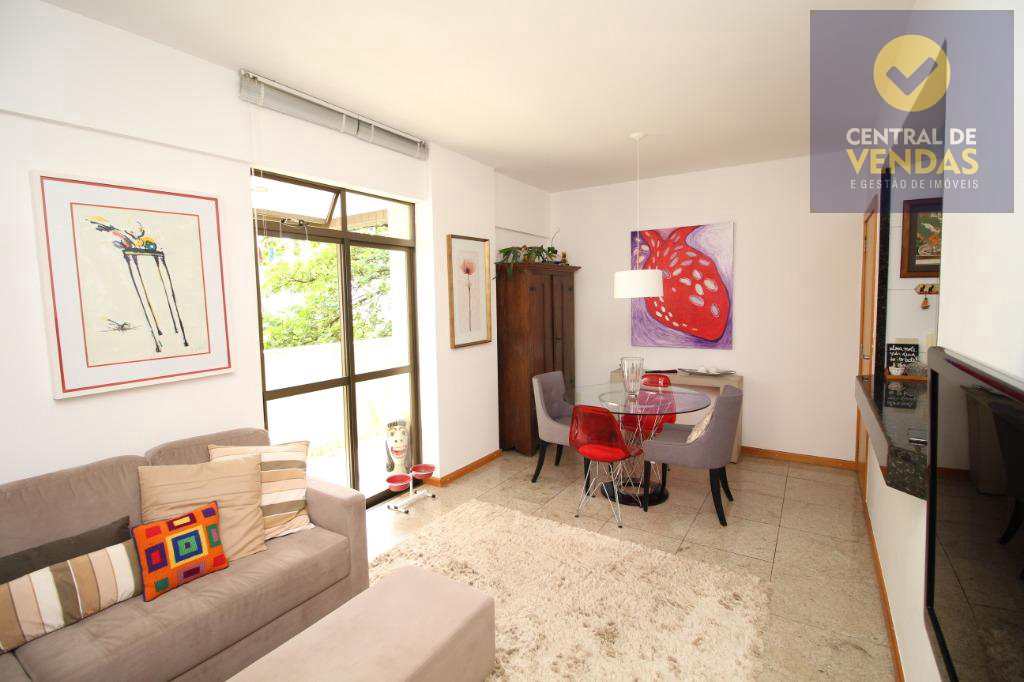 Apartamento à venda com 2 quartos, 70m² - Foto 24