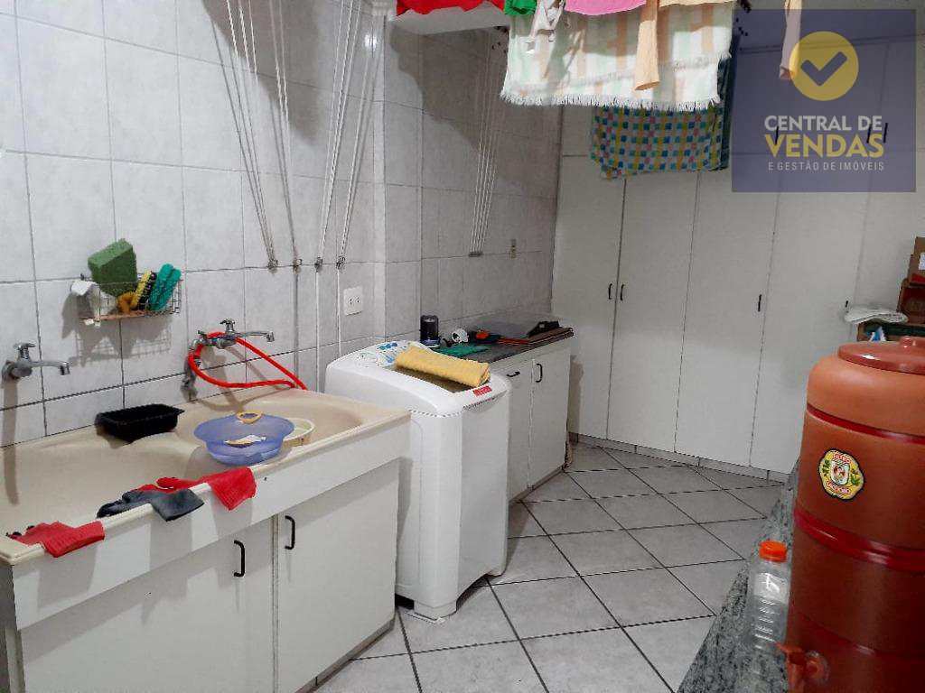 Apartamento à venda com 3 quartos, 165m² - Foto 20