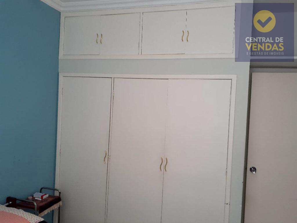 Apartamento à venda com 3 quartos, 165m² - Foto 19