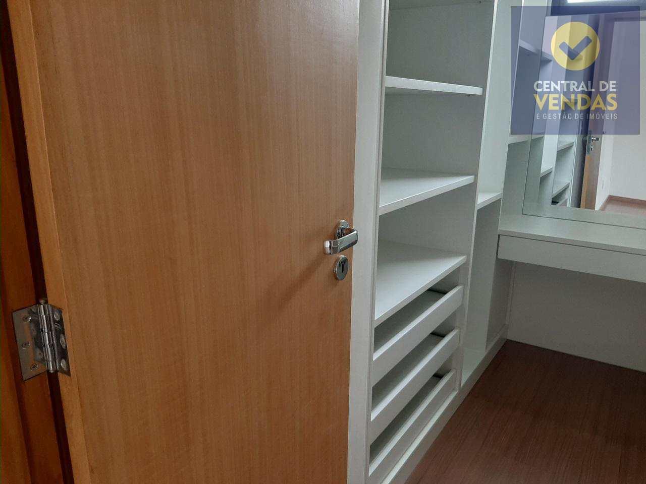 Apartamento à venda com 3 quartos, 90m² - Foto 10