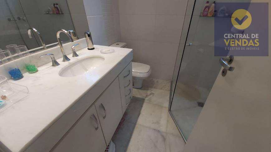 Apartamento à venda com 3 quartos, 160m² - Foto 11