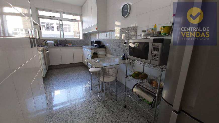 Apartamento à venda com 3 quartos, 160m² - Foto 20