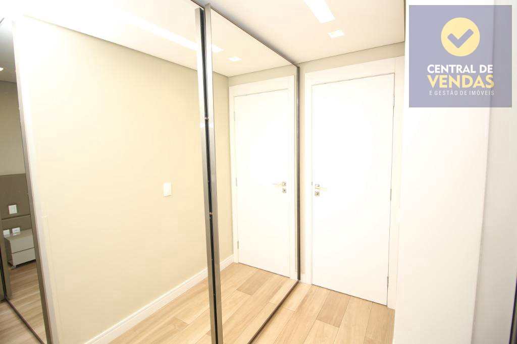 Cobertura à venda com 3 quartos, 202m² - Foto 9