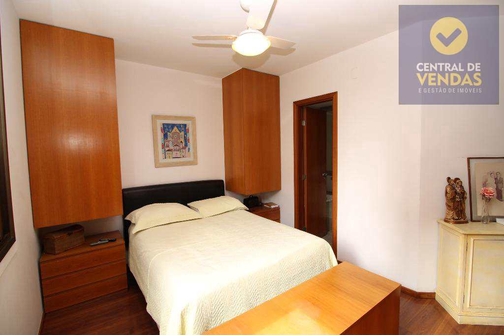 Apartamento à venda com 4 quartos, 155m² - Foto 19