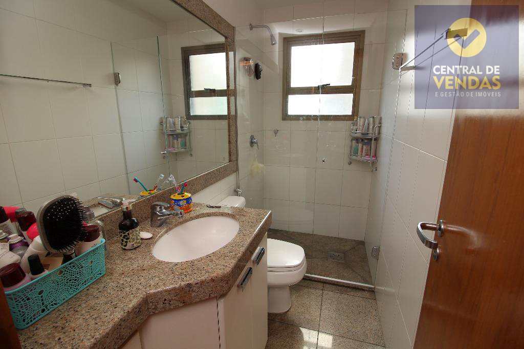 Apartamento à venda com 4 quartos, 155m² - Foto 29