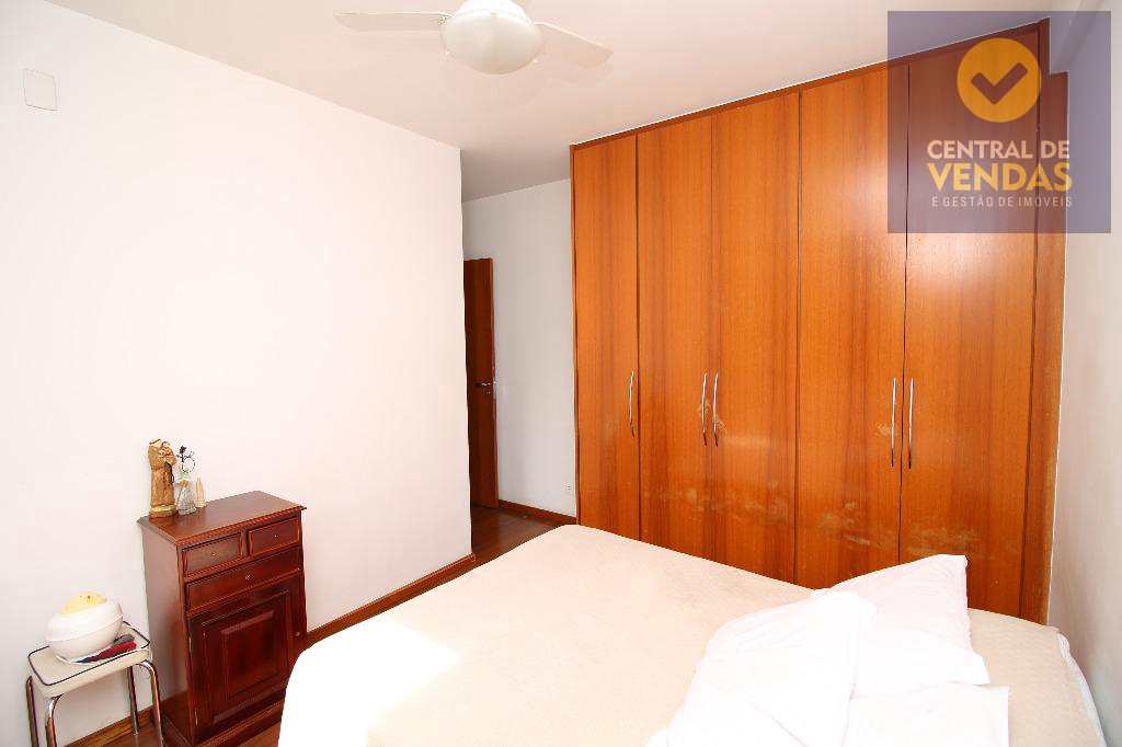 Apartamento à venda com 4 quartos, 155m² - Foto 27