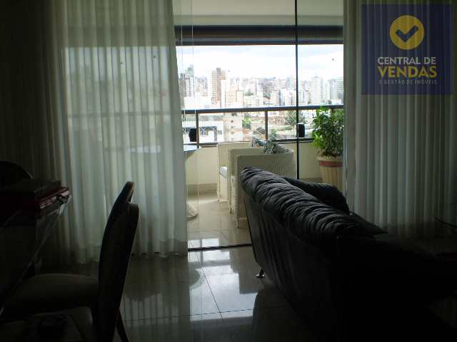 Apartamento à venda com 4 quartos, 145m² - Foto 11