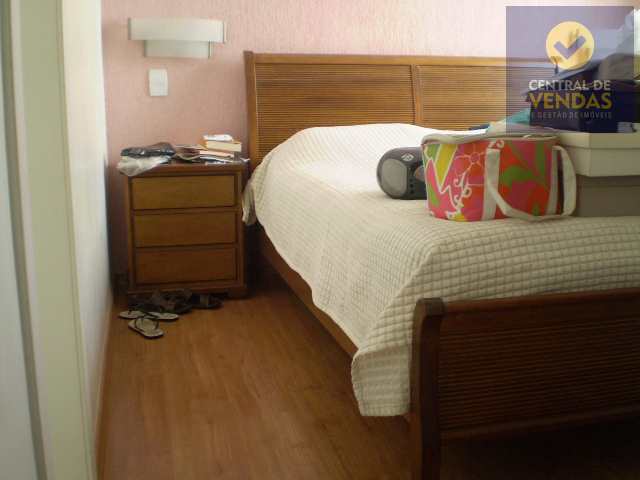 Apartamento à venda com 4 quartos, 145m² - Foto 15