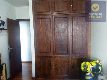 Apartamento à venda com 4 quartos, 146m² - Foto 14