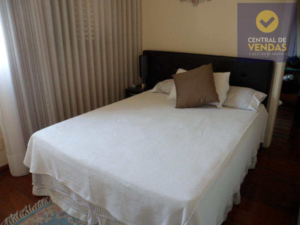 Apartamento à venda com 4 quartos, 160m² - Foto 28