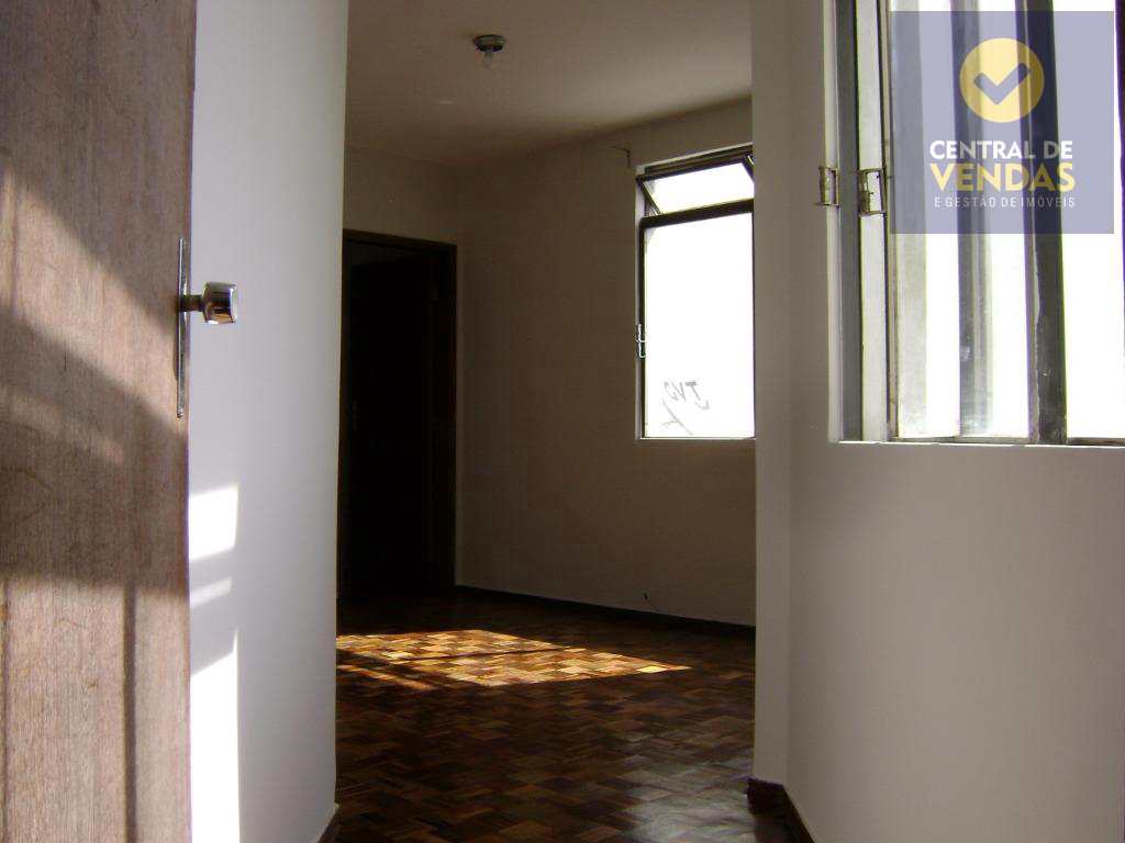 Apartamento à venda com 4 quartos, 130m² - Foto 13