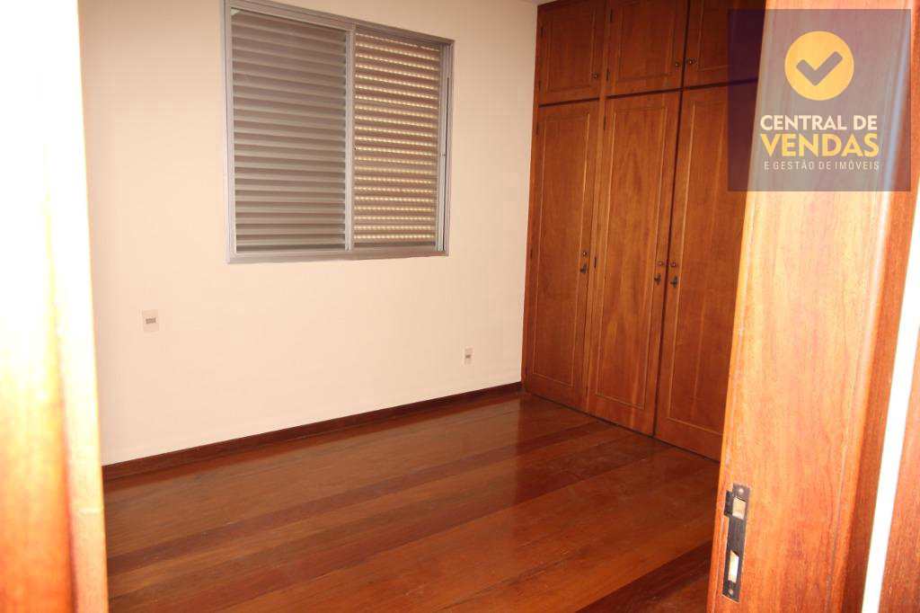 Apartamento à venda com 4 quartos, 122m² - Foto 18