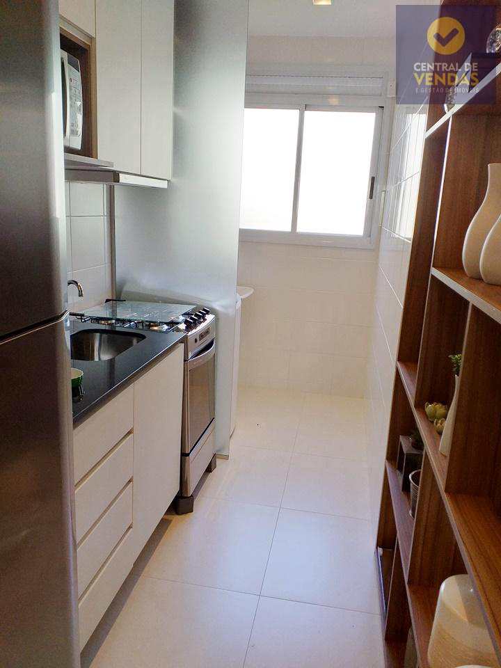 Apartamento à venda com 2 quartos, 54m² - Foto 4