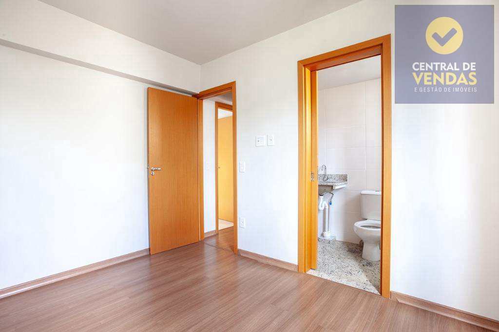 Apartamento à venda com 3 quartos, 66m² - Foto 12