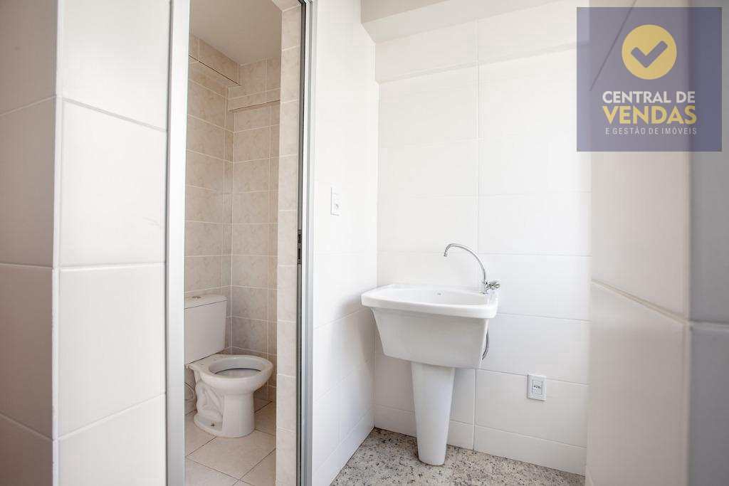 Apartamento à venda com 3 quartos, 66m² - Foto 15