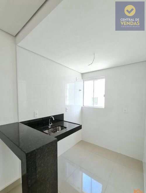 Apartamento à venda com 2 quartos, 62m² - Foto 3