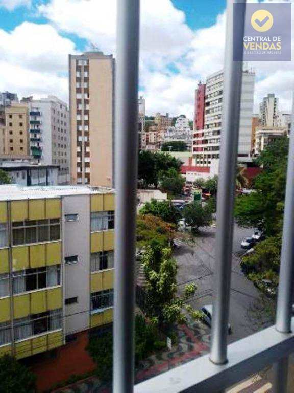 Apartamento à venda com 3 quartos, 110m² - Foto 21