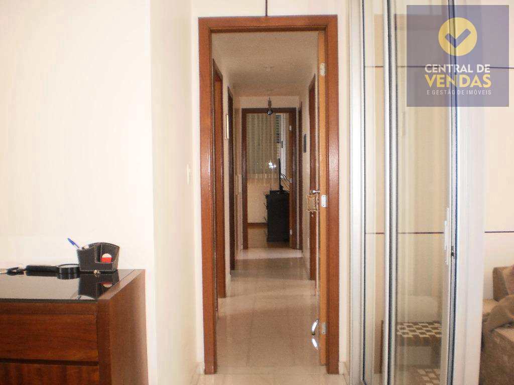 Apartamento à venda com 4 quartos, 154m² - Foto 8