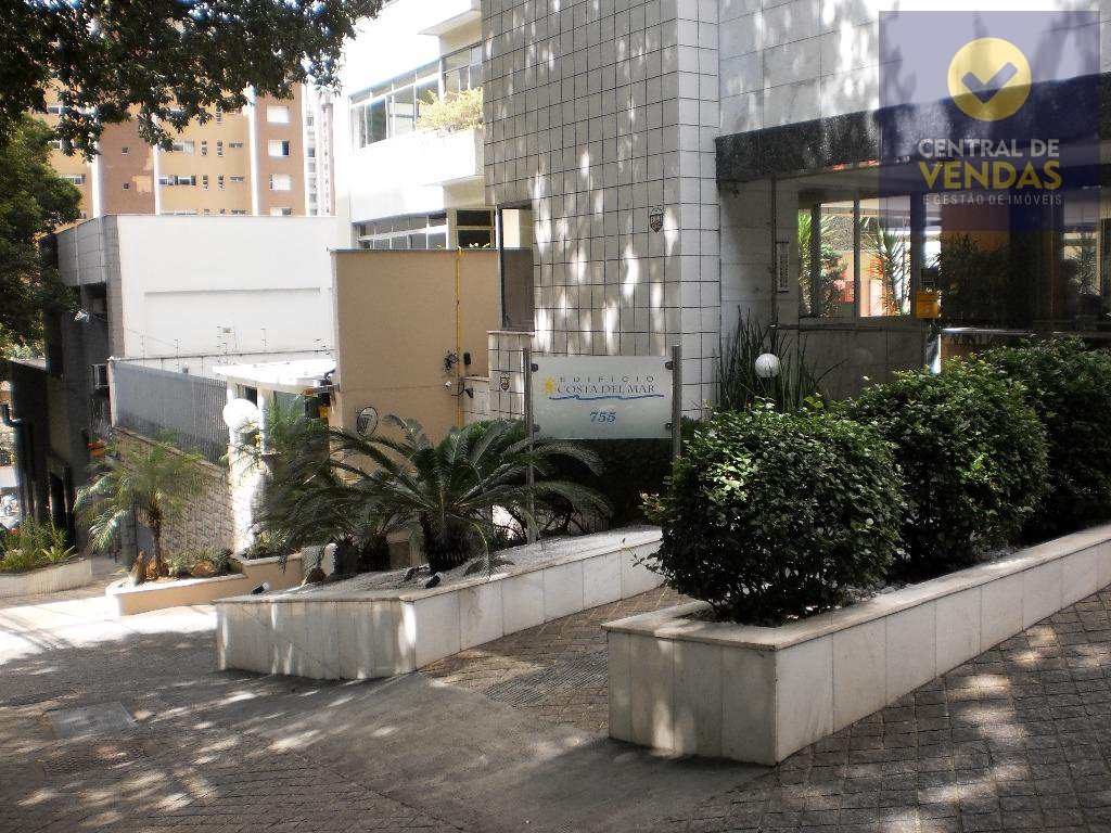 Apartamento à venda com 4 quartos, 154m² - Foto 15