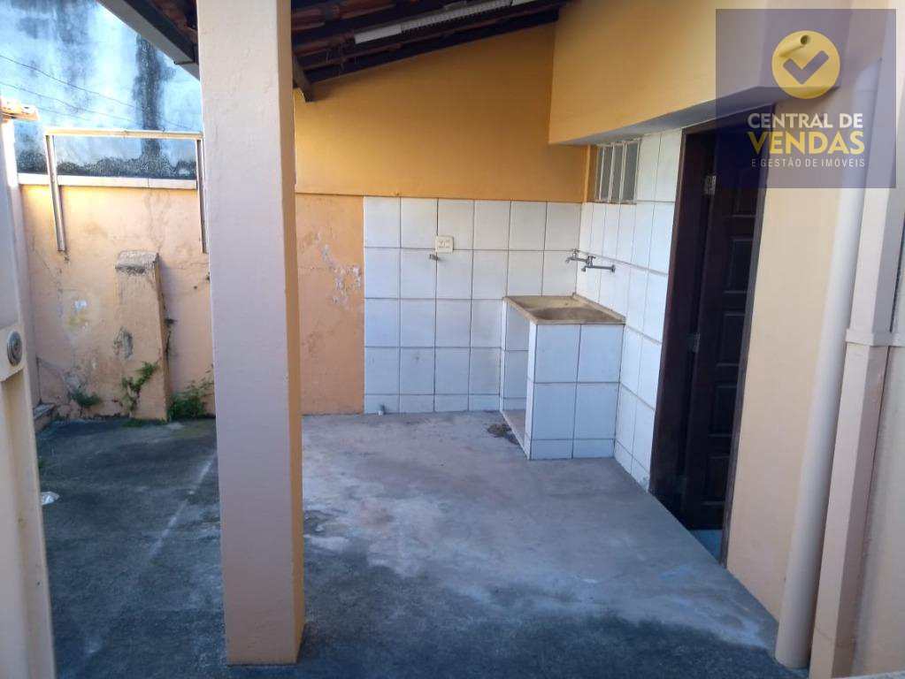 Casa à venda com 3 quartos, 308m² - Foto 35