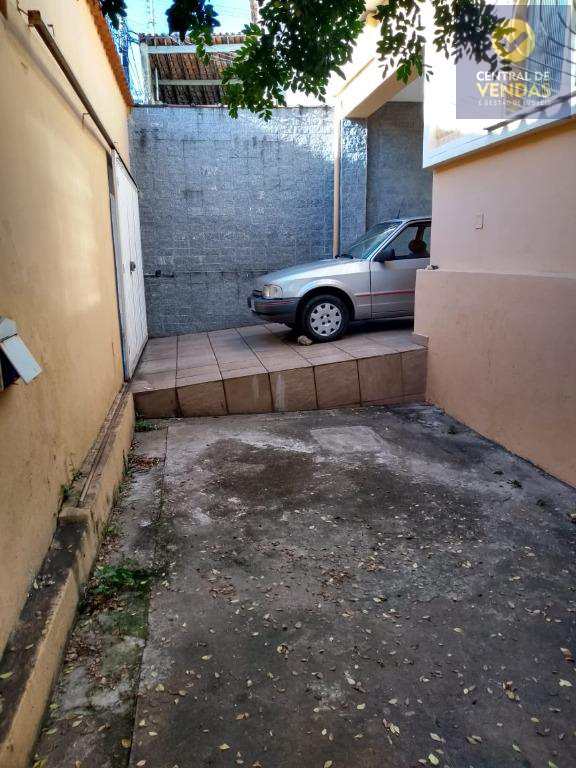 Casa à venda com 3 quartos, 308m² - Foto 23