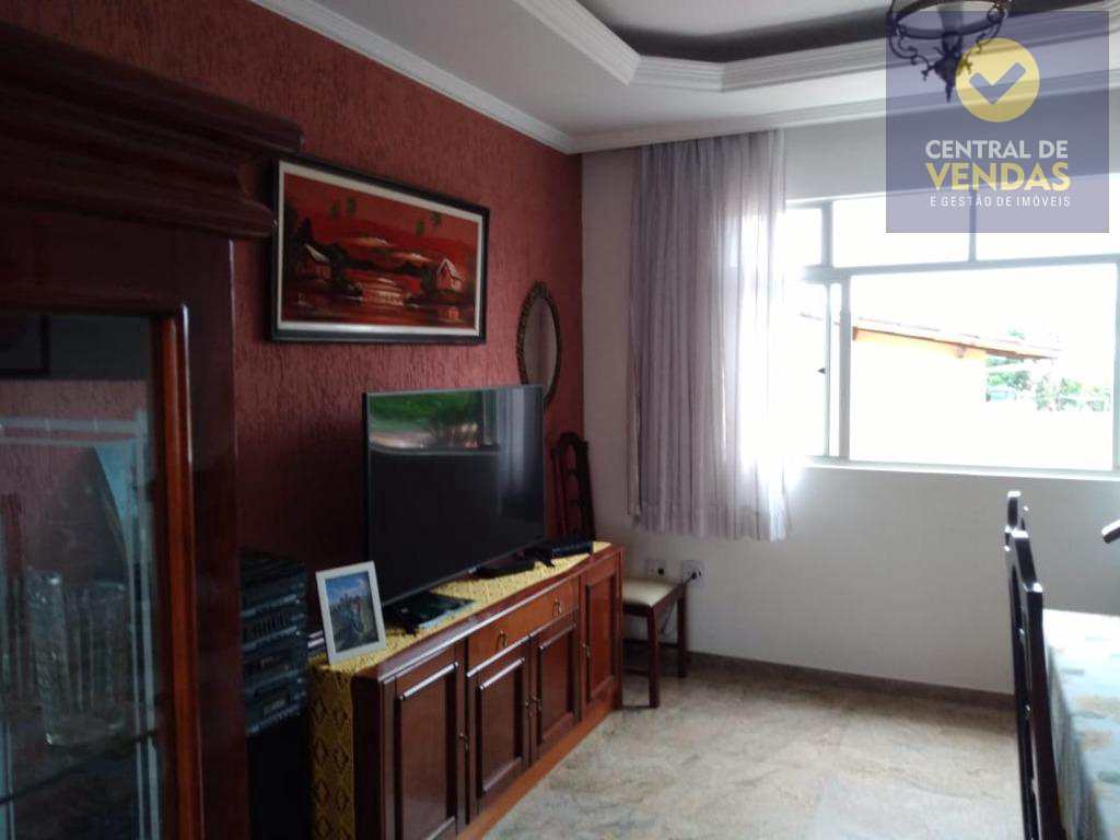 Cobertura à venda com 4 quartos, 180m² - Foto 1