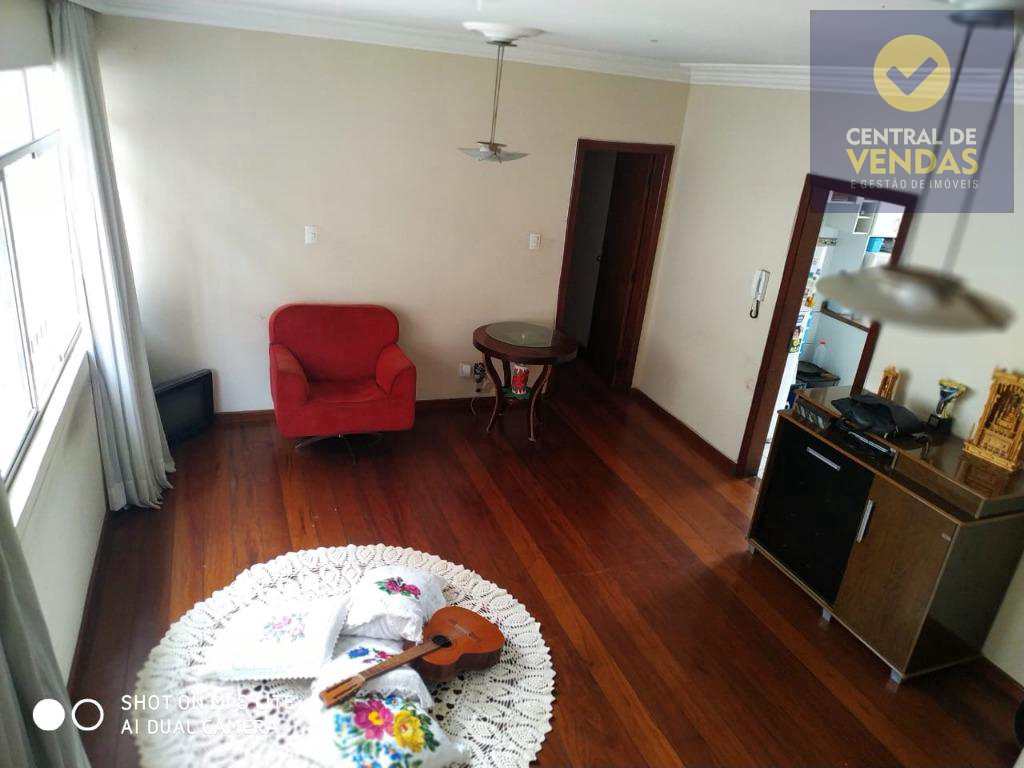 Cobertura à venda com 3 quartos, 180m² - Foto 2