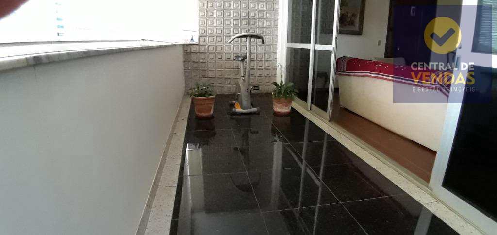 Apartamento à venda com 4 quartos, 165m² - Foto 18