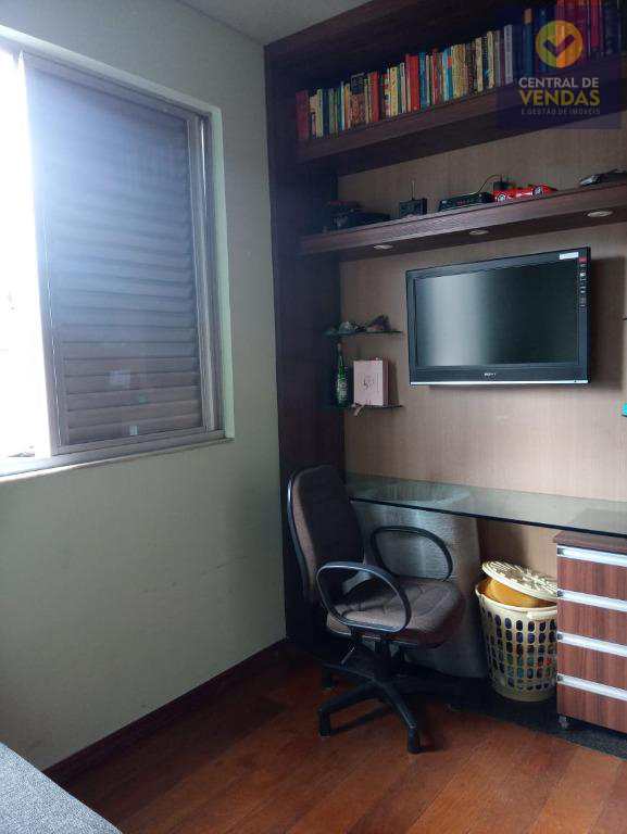 Apartamento à venda com 3 quartos, 89m² - Foto 7