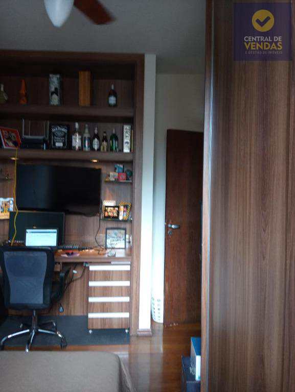 Apartamento à venda com 3 quartos, 89m² - Foto 2