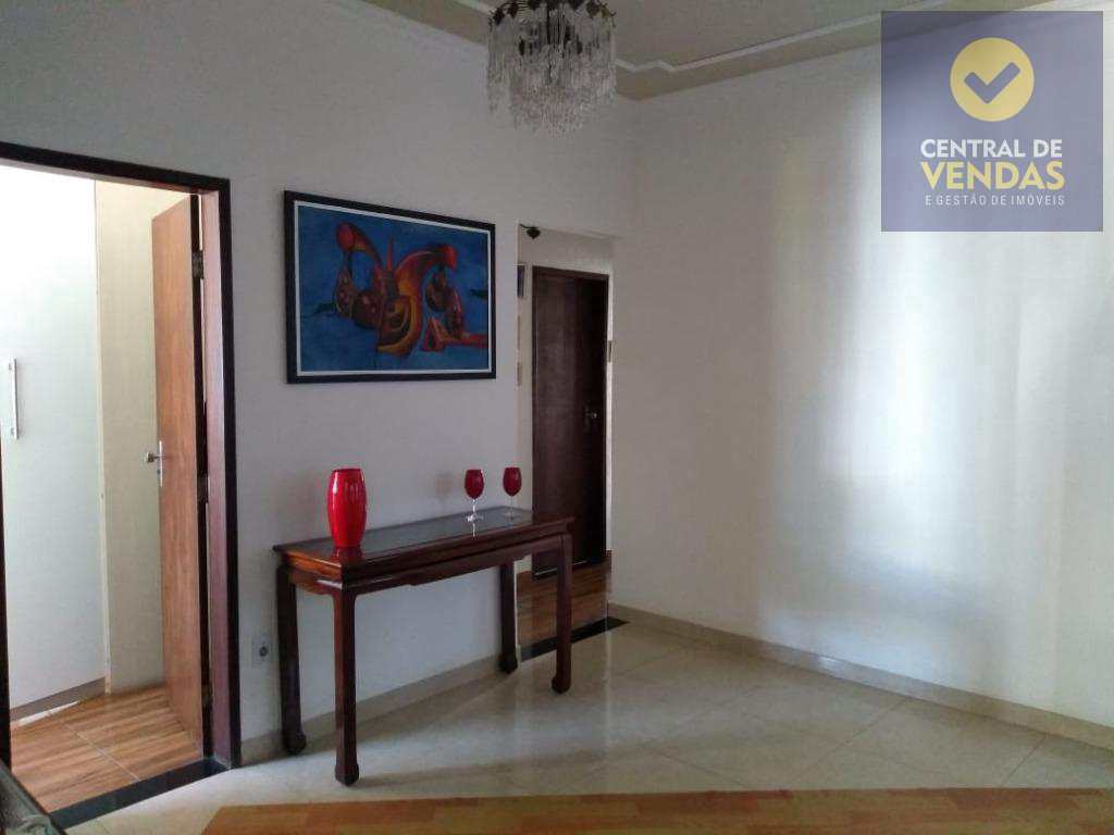 Casa à venda com 3 quartos, 360m² - Foto 30