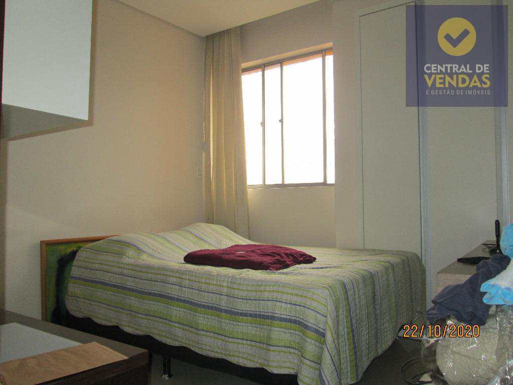 Apartamento à venda com 3 quartos, 75m² - Foto 10