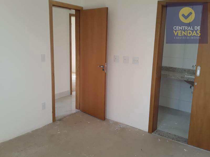 Apartamento à venda com 3 quartos, 76m² - Foto 3