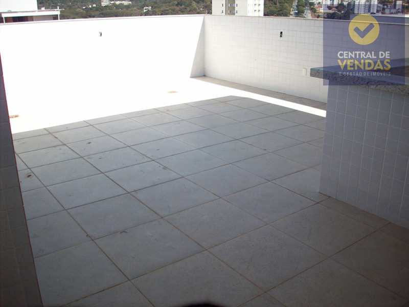 Cobertura à venda com 4 quartos, 194m² - Foto 1