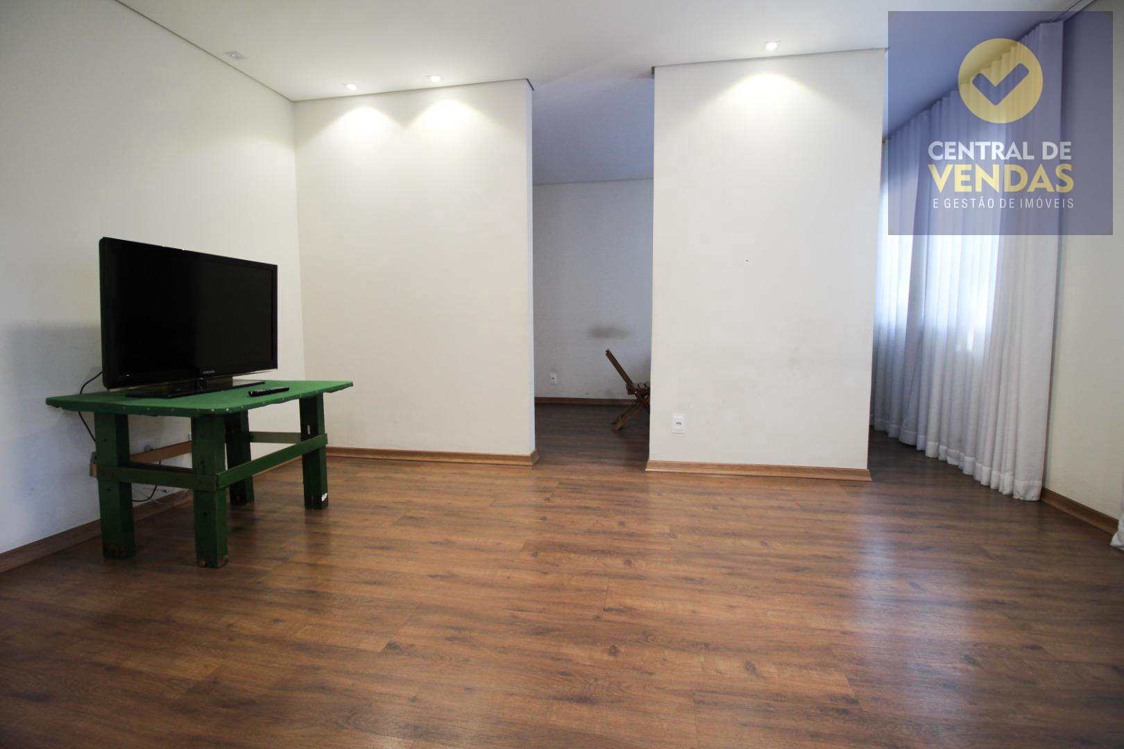 Casa à venda com 4 quartos, 360m² - Foto 10