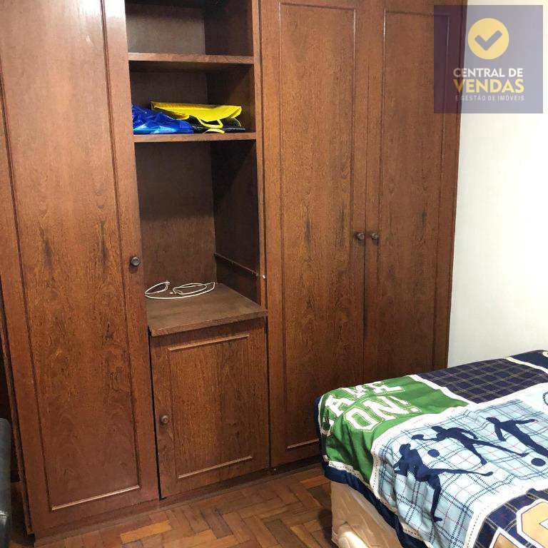 Apartamento à venda com 4 quartos, 140m² - Foto 18