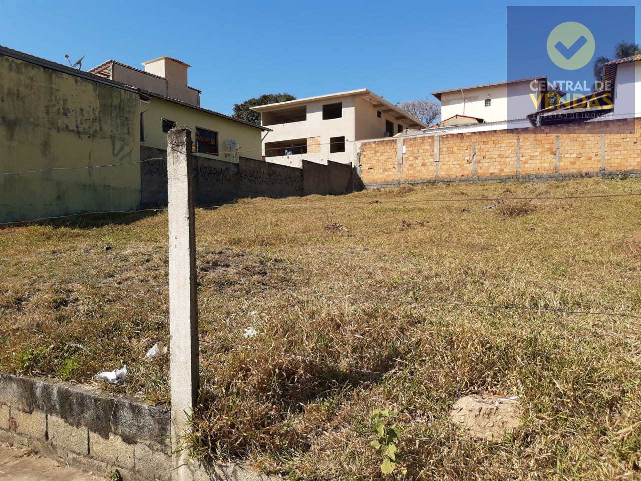 Terreno à venda, 525m² - Foto 1