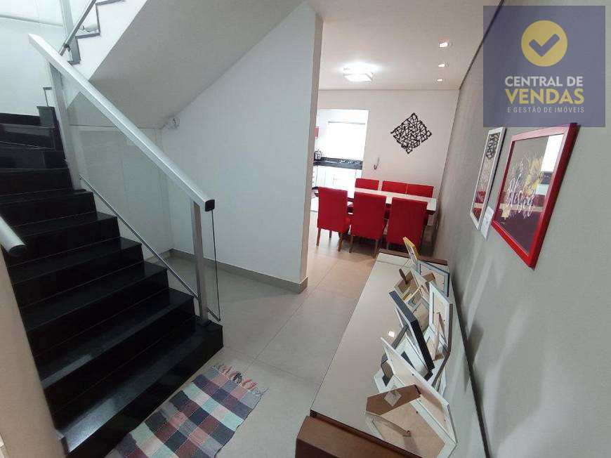 Casa à venda com 3 quartos, 180m² - Foto 29