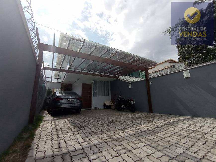 Casa à venda com 3 quartos, 180m² - Foto 3