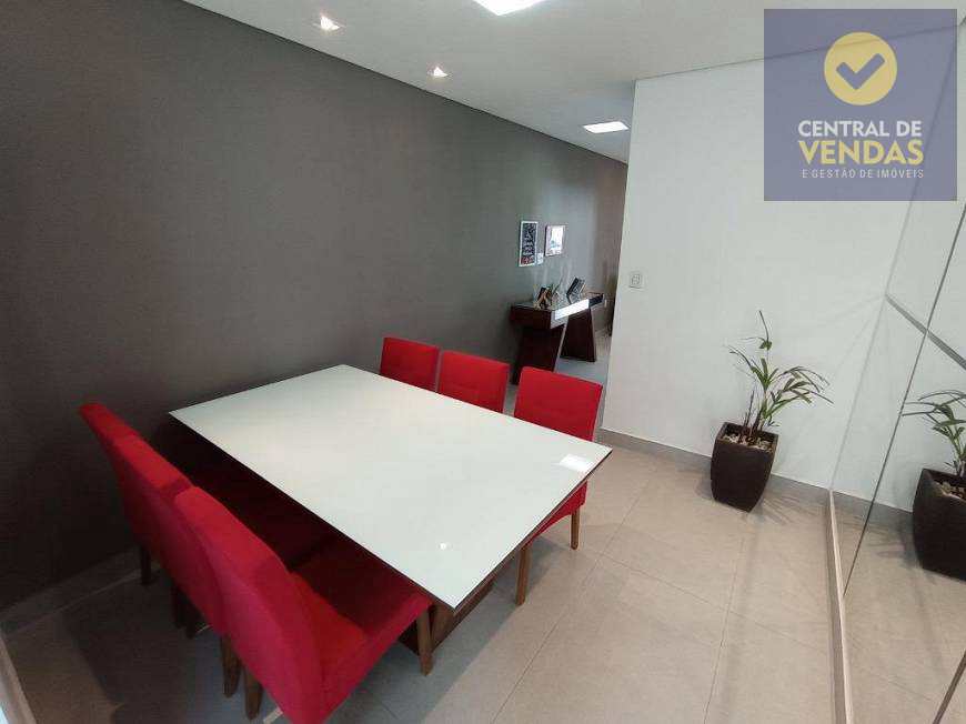 Casa à venda com 3 quartos, 180m² - Foto 28